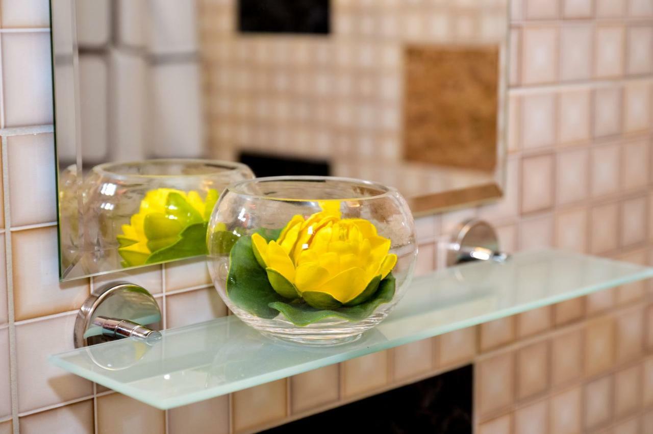 Soba Lana Hotel Яйце Екстериор снимка